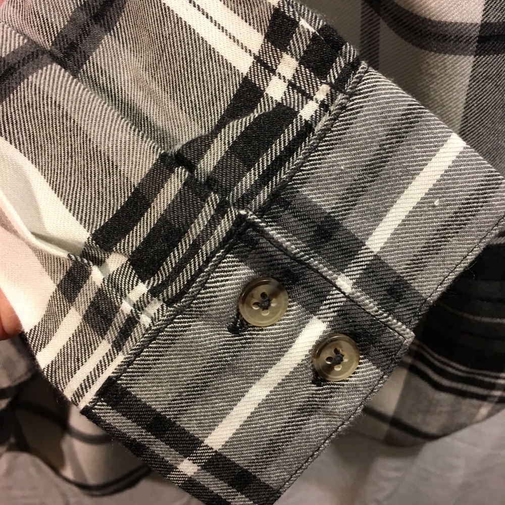 Wild Fable Plaid Top - size Medium - Picture 7 of 9